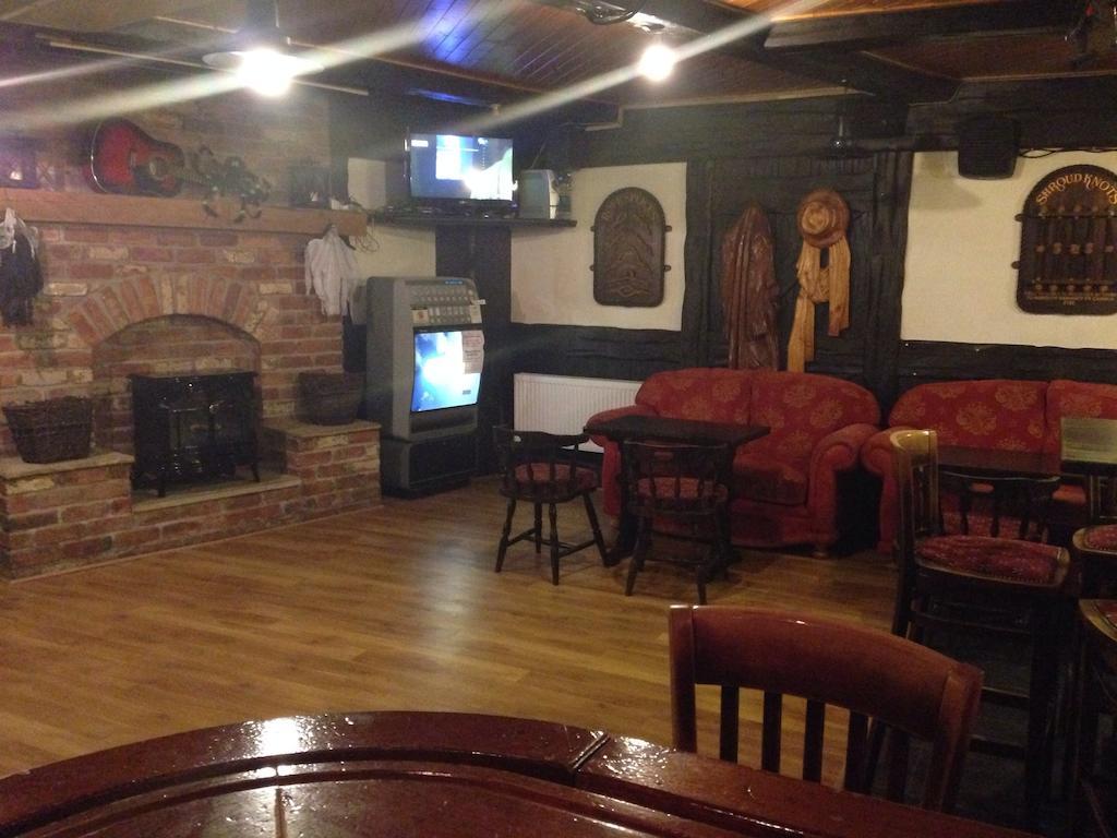 The Fleet Inn Guesthouse & Restaurant Killybegs Exterior foto